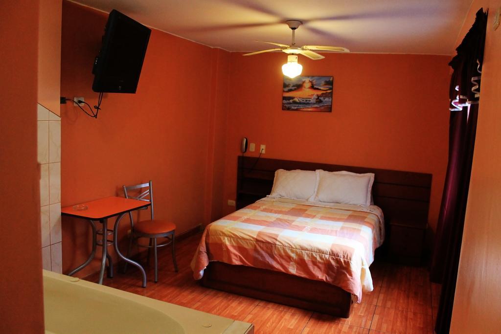 Hotel El Principe Lima Quarto foto